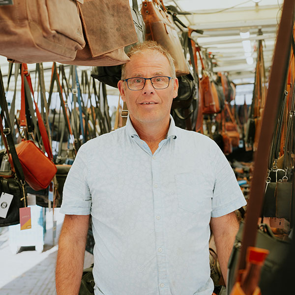 MartekLederwaren-markt-Assen-overzicht