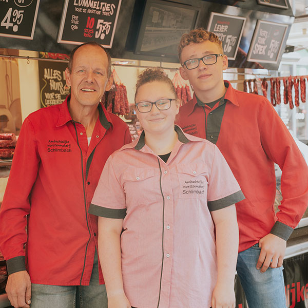 WorstenmakerijSchlimbachTerApel-markt-Assen-overzicht